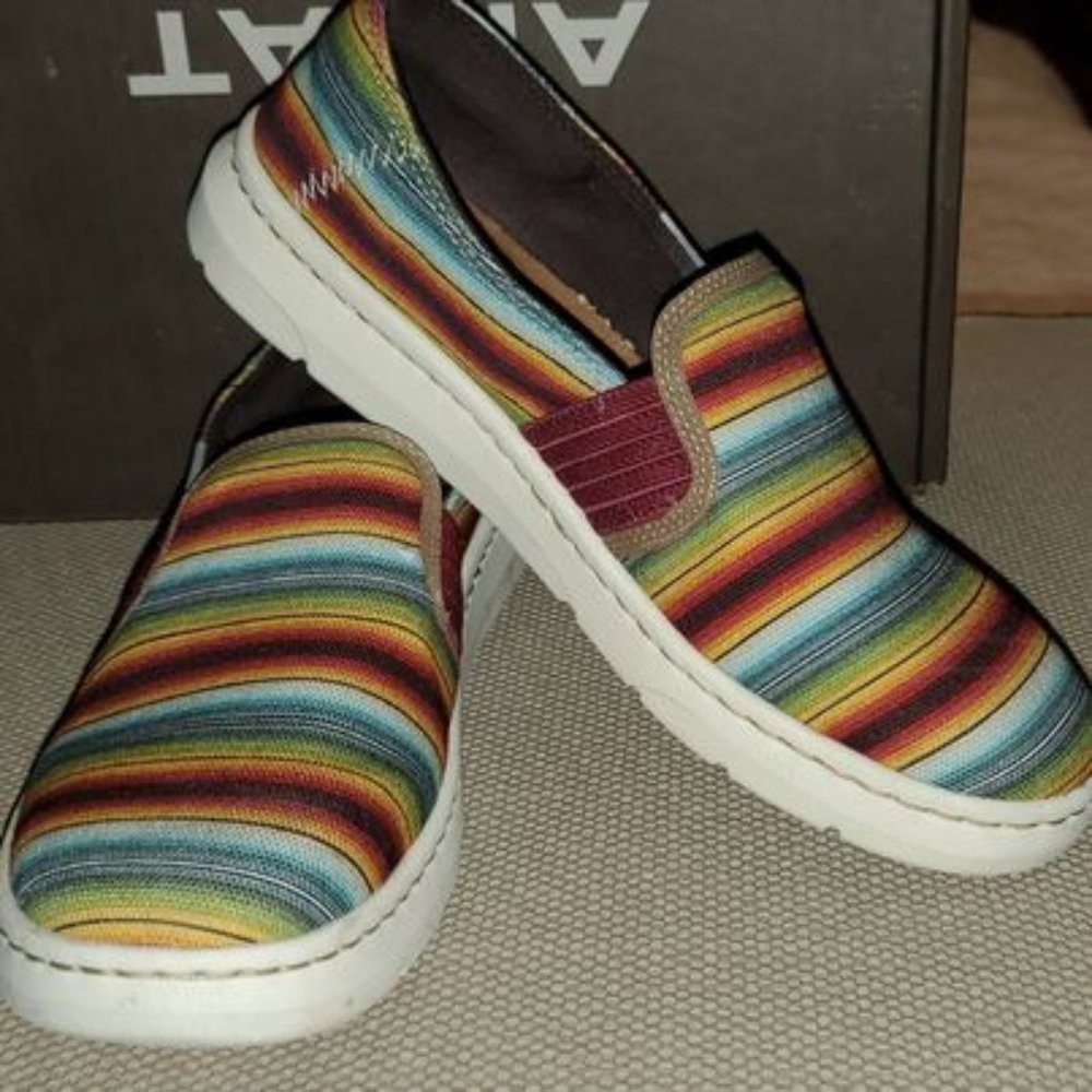 Ariat Muted Serape Ryder Style Shoes. 8 1/2